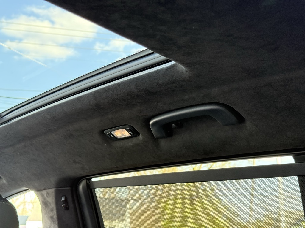 Vehicle image 106 of 106