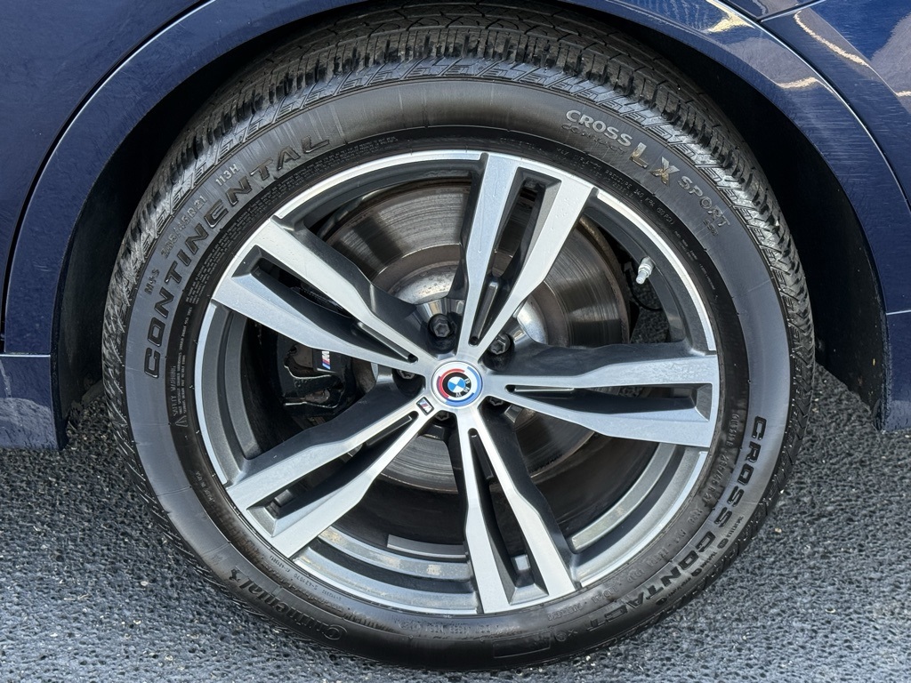 Vehicle image 12 of 106