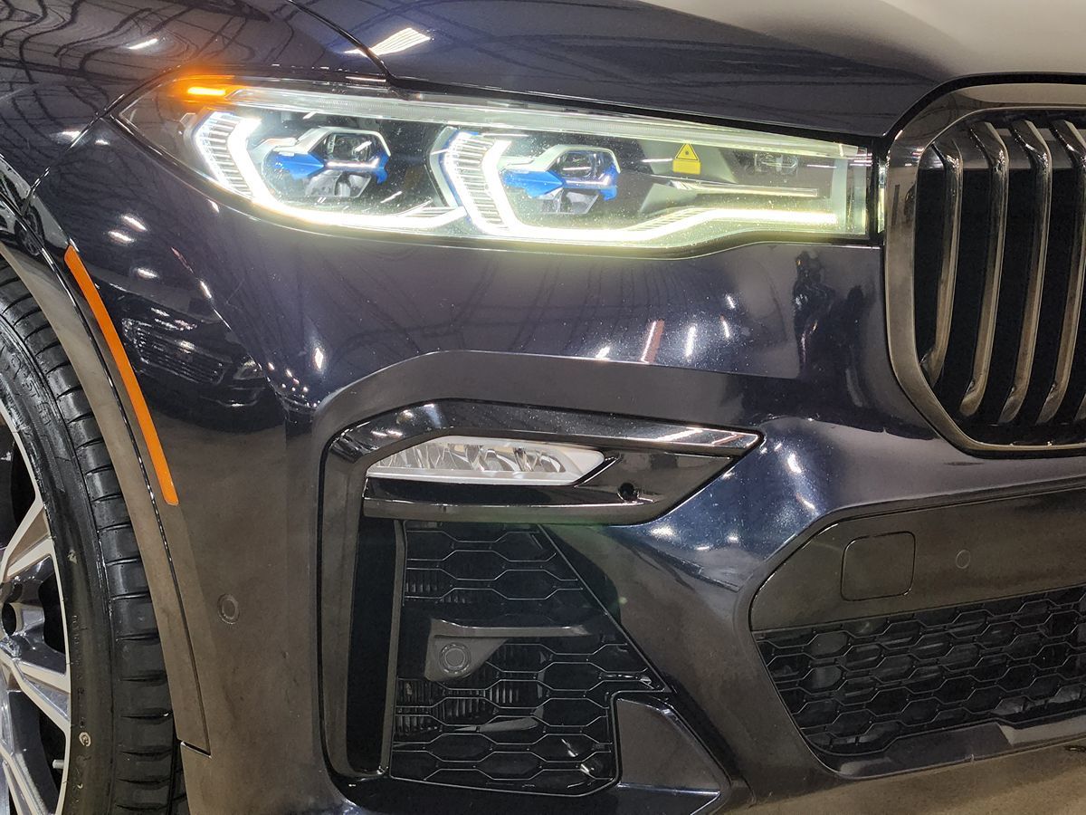 Vehicle image 14 of 54