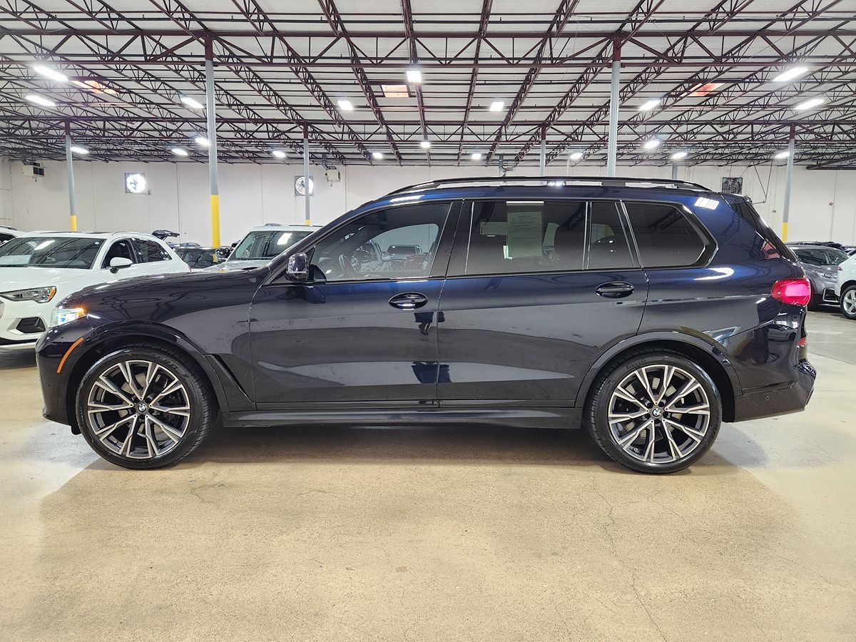 Vehicle image 8 of 54