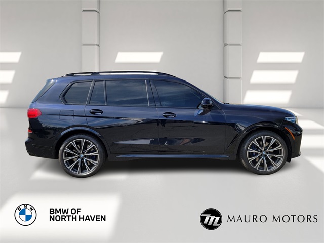Vehicle image 4 of 31