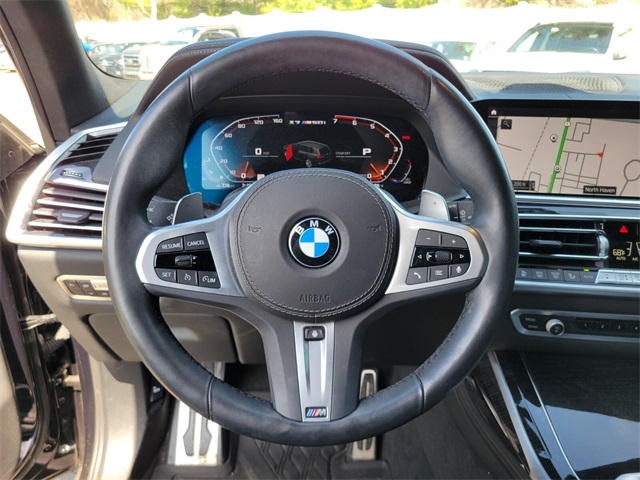 Vehicle image 28 of 31