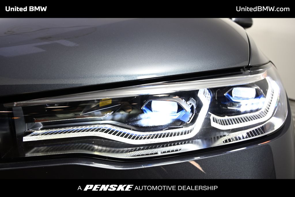 Vehicle image 25 of 26