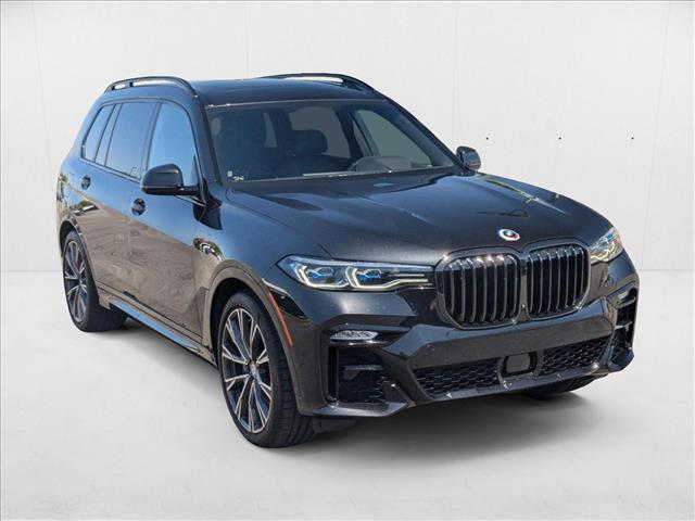 Vehicle image 3 of 24