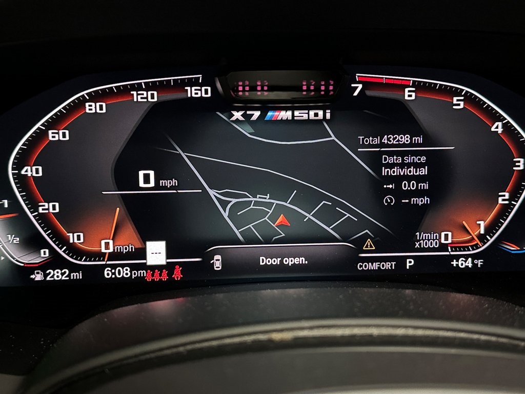 Vehicle image 34 of 36