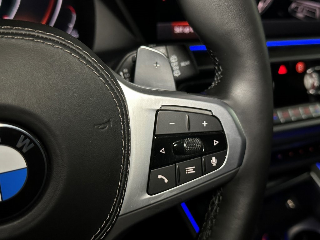Vehicle image 23 of 36