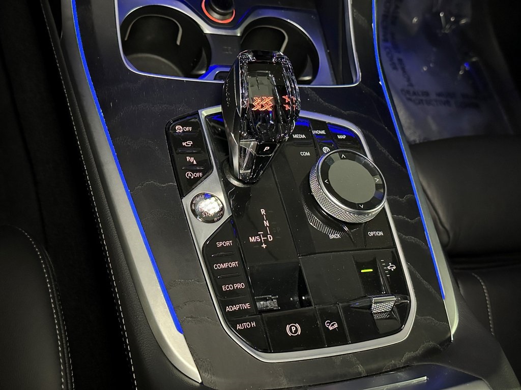 Vehicle image 24 of 36