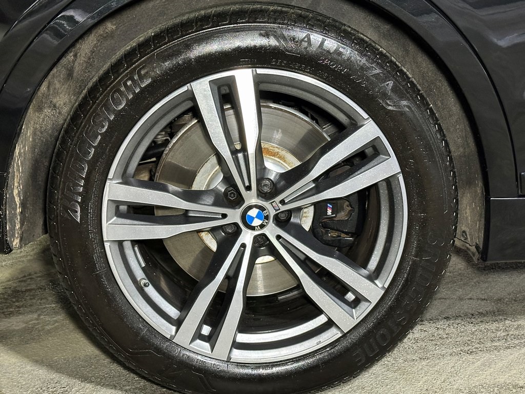 Vehicle image 8 of 36