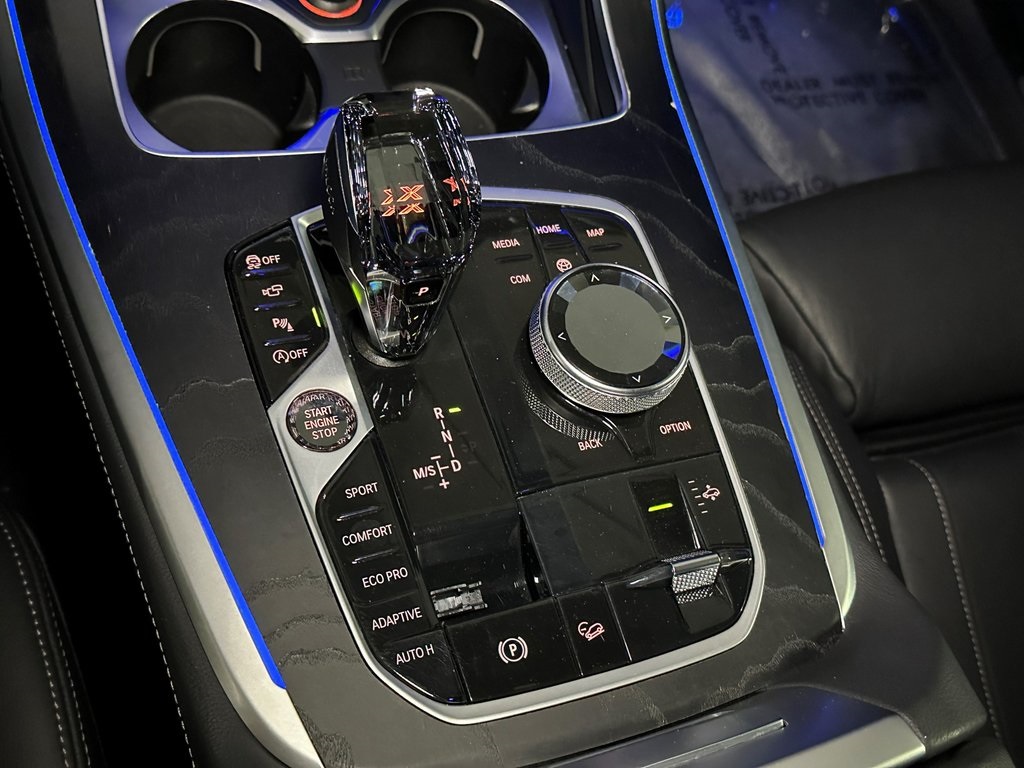 Vehicle image 28 of 36