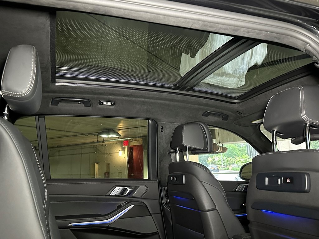 Vehicle image 15 of 36