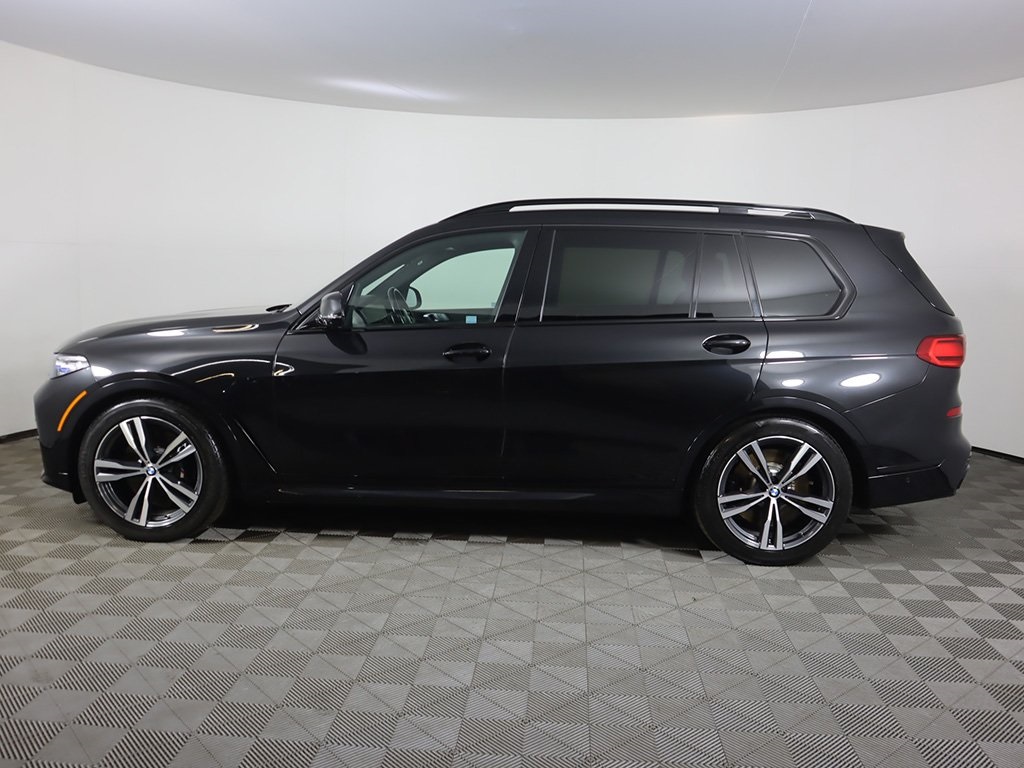 Vehicle image 10 of 80