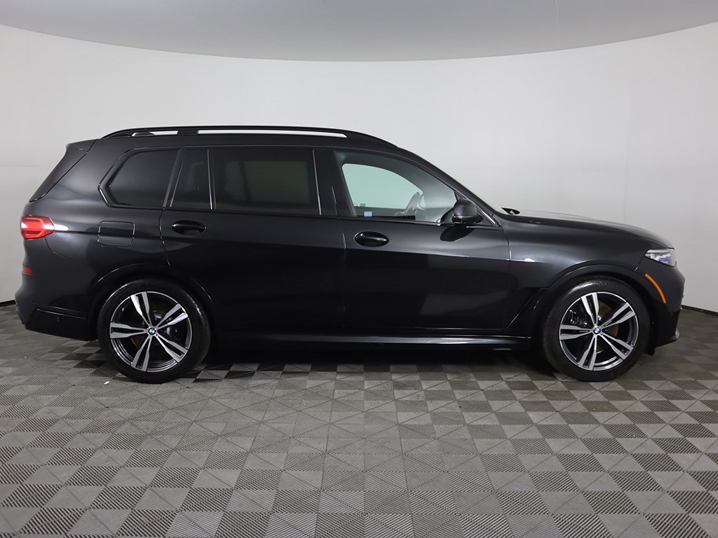 Vehicle image 6 of 80