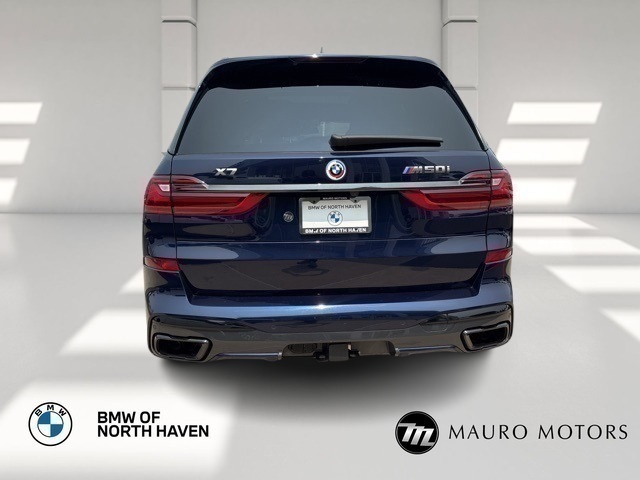 Vehicle image 5 of 12