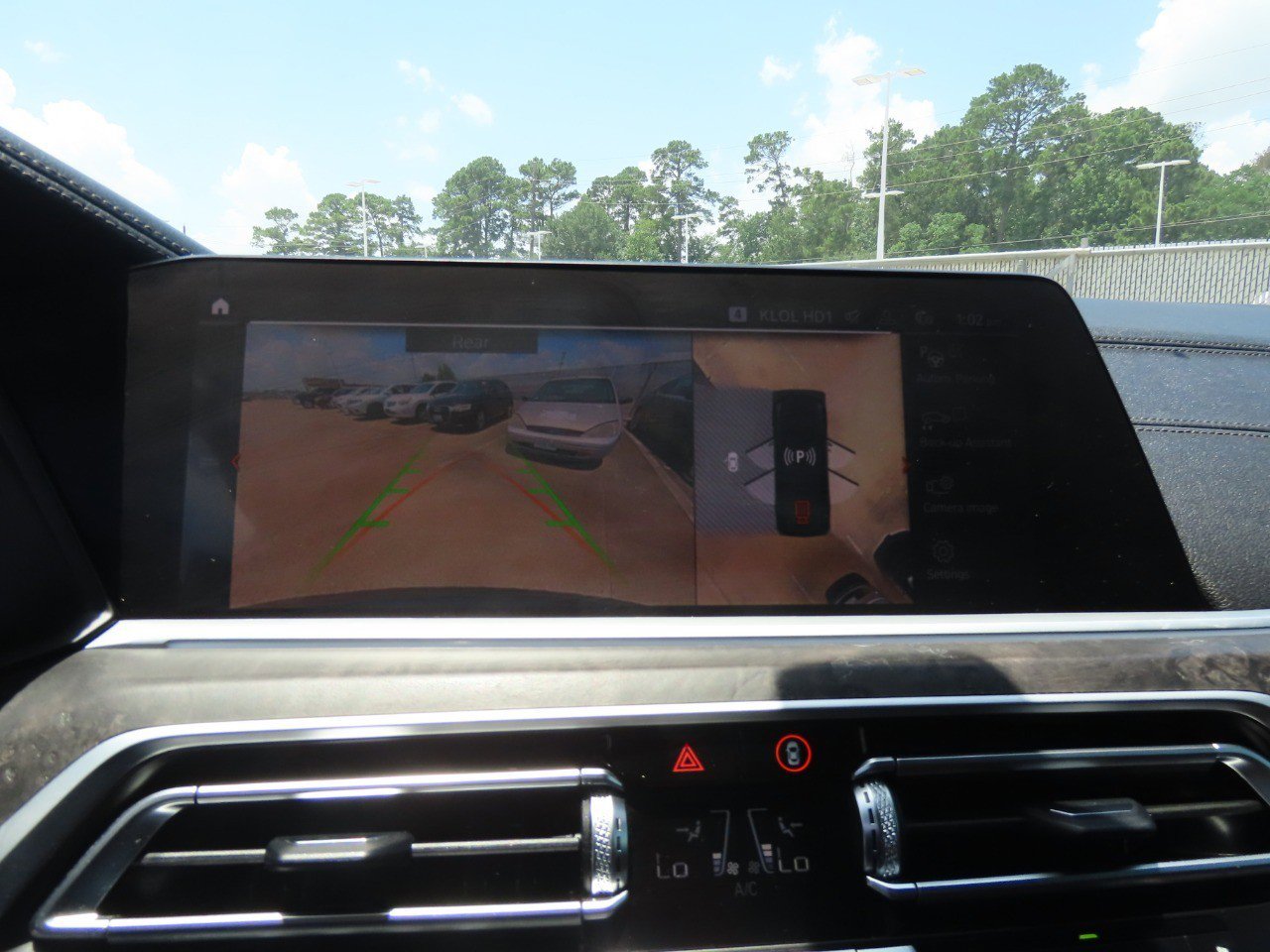 Vehicle image 21 of 38