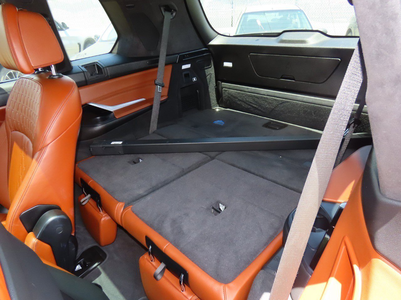 Vehicle image 17 of 38