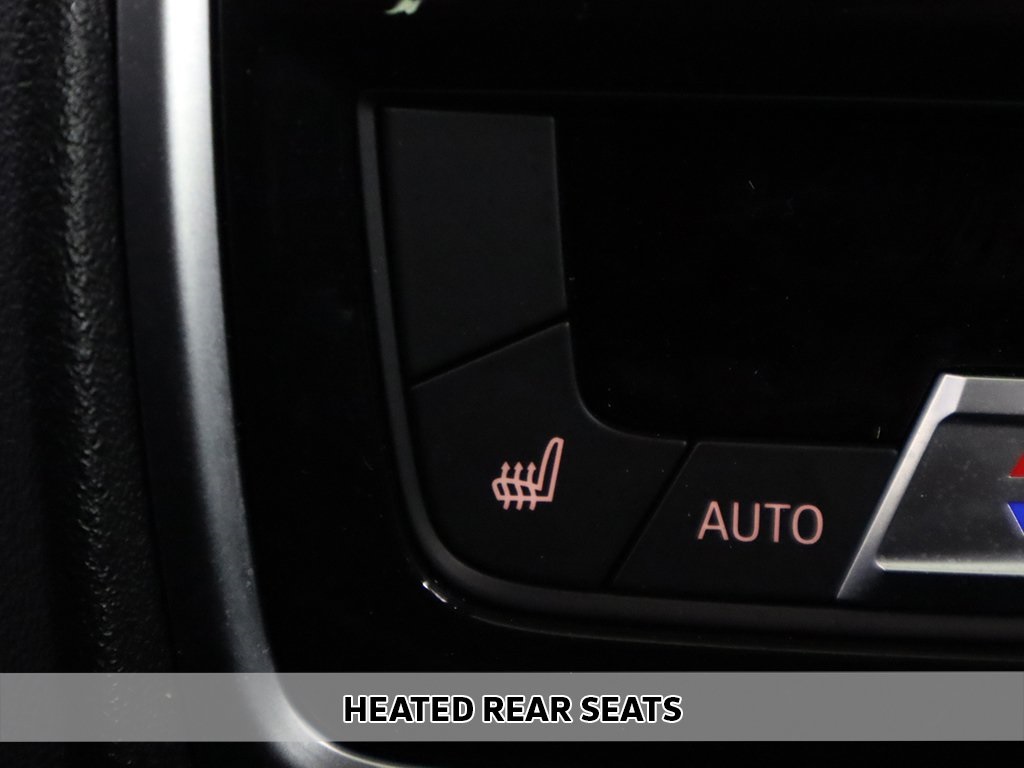 Vehicle image 46 of 74