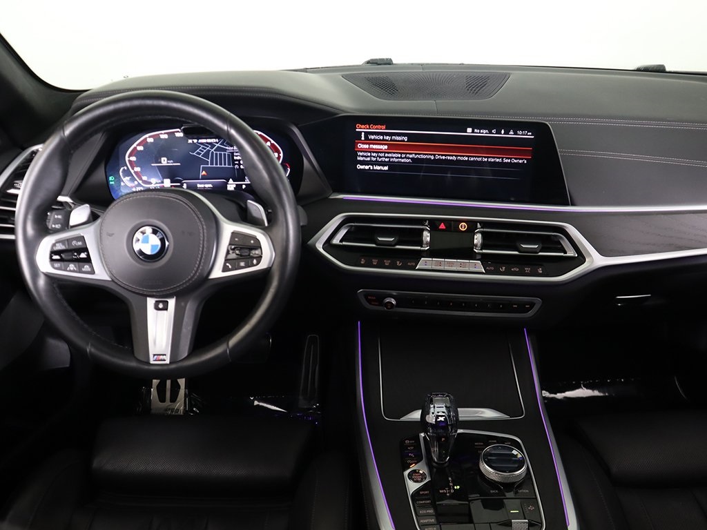 Vehicle image 26 of 74