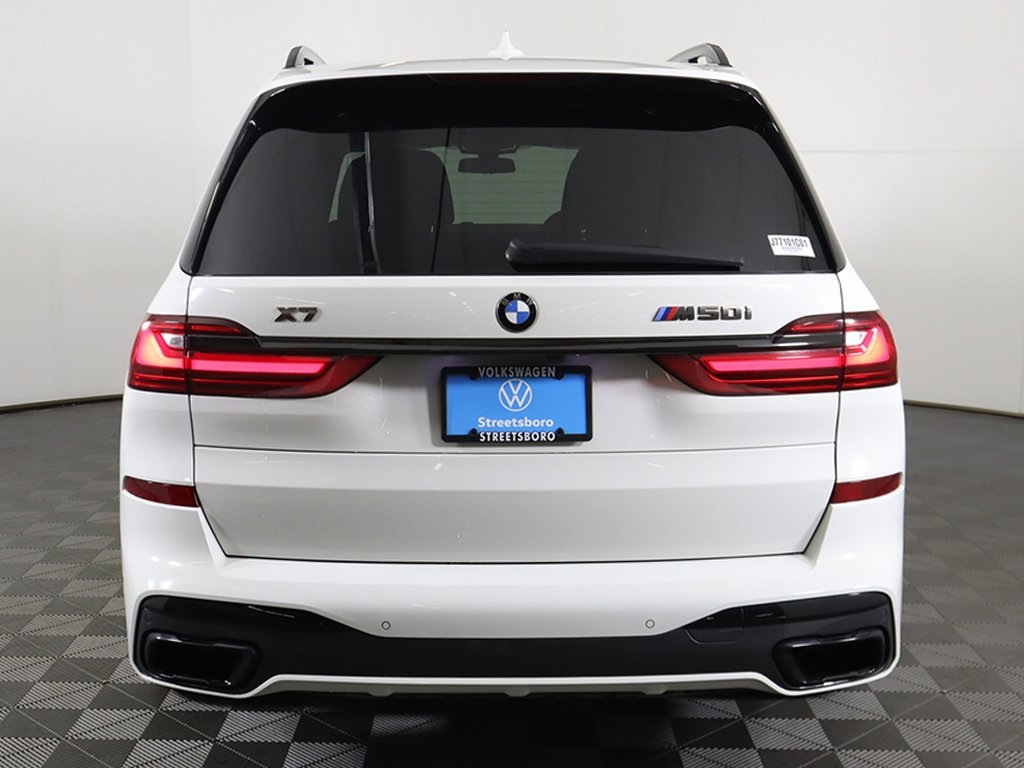 Vehicle image 9 of 74