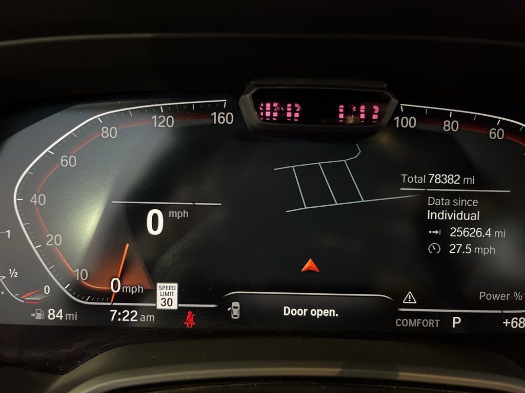 2022 BMW X7 xDrive40i Image 19 of 33