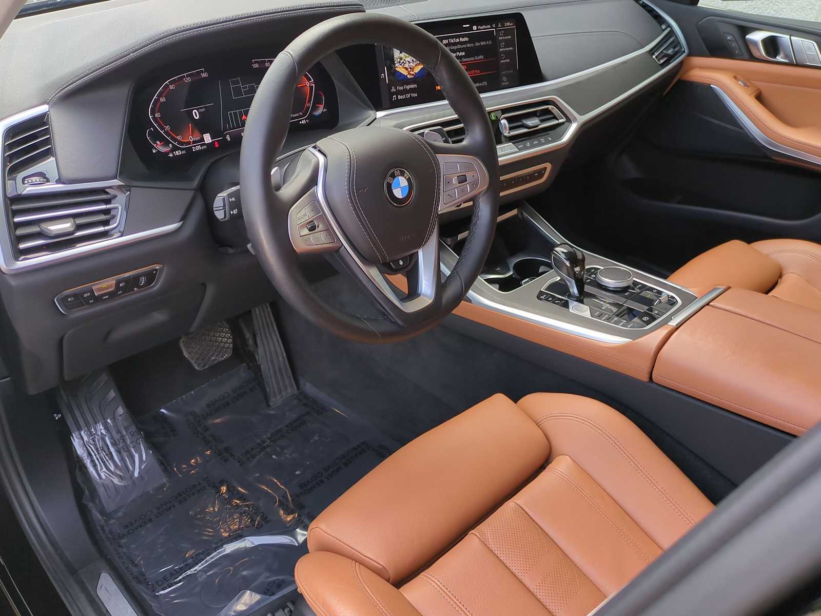 Vehicle image 2 of 30