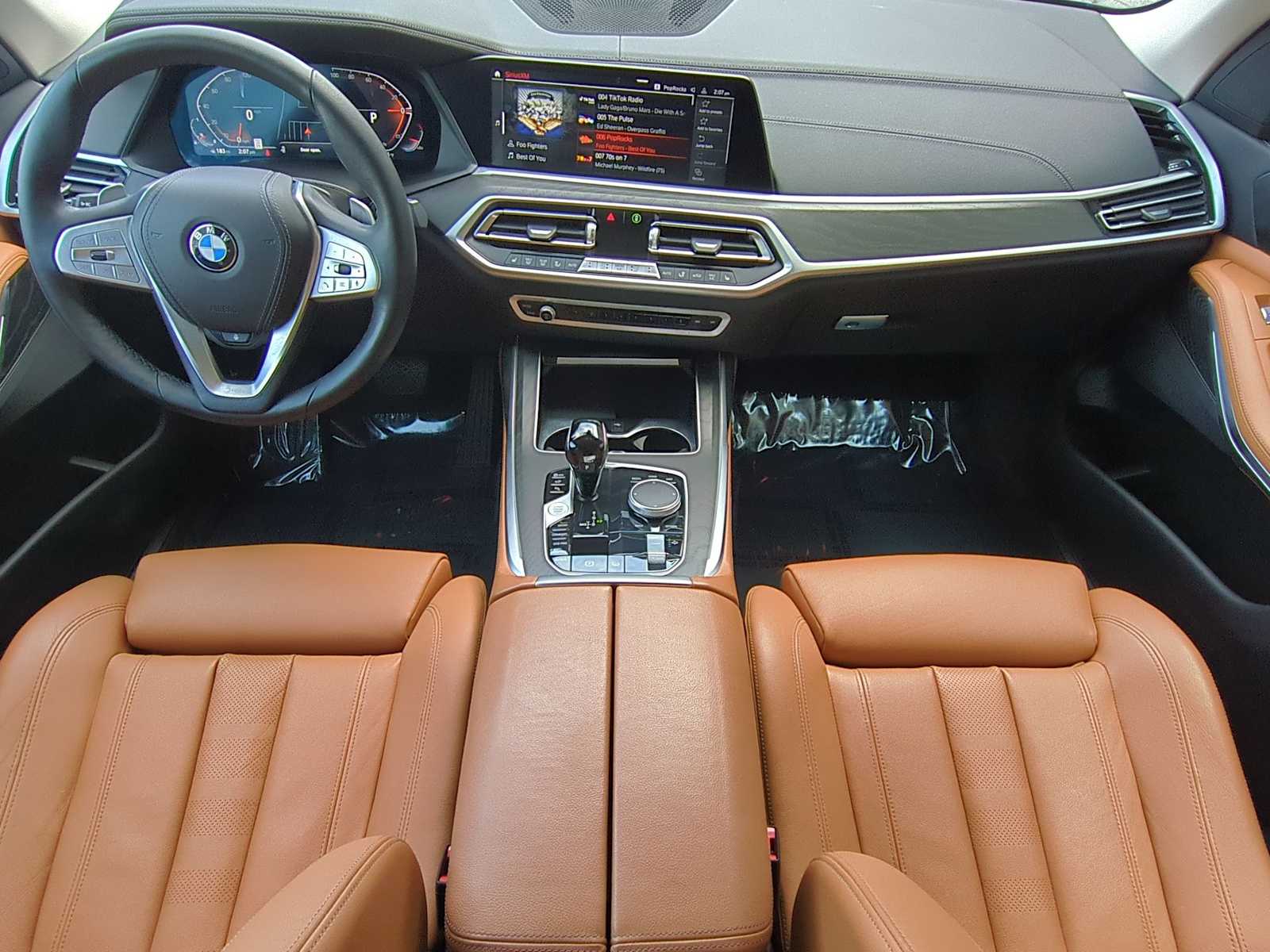 Vehicle image 8 of 30
