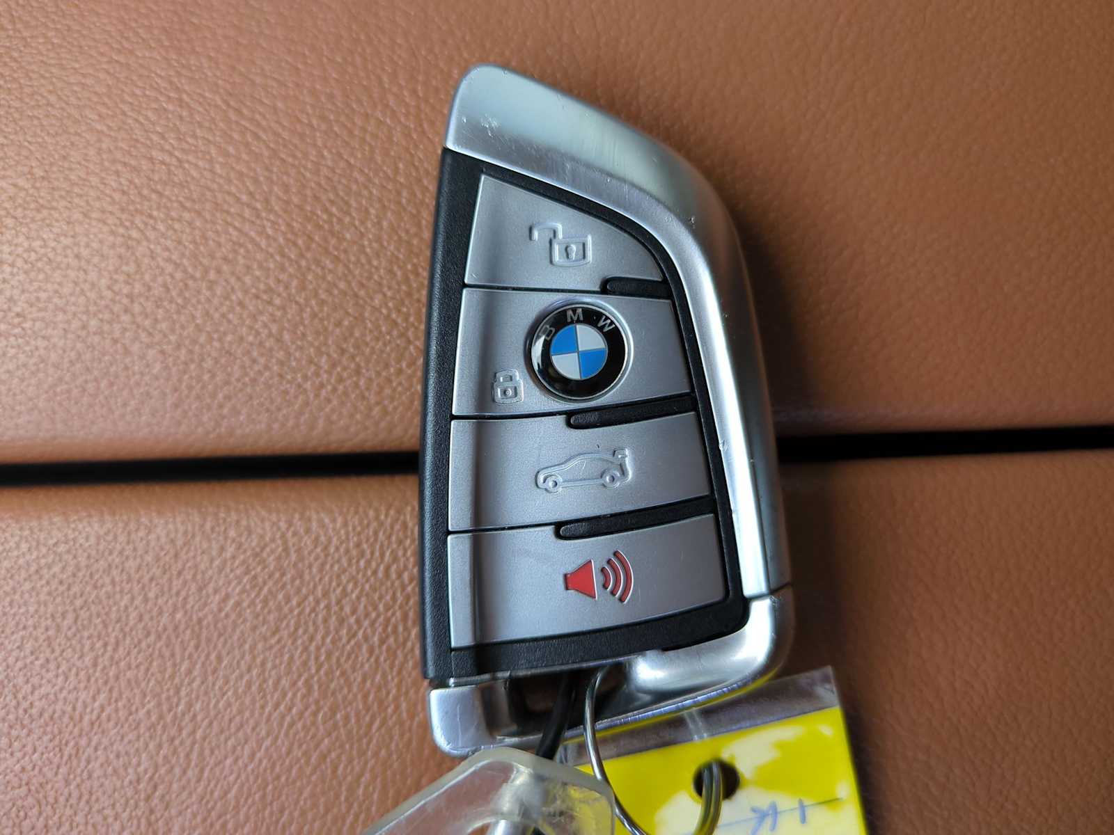 Vehicle image 29 of 30