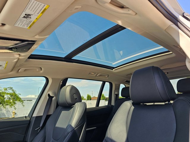 Vehicle image 26 of 31