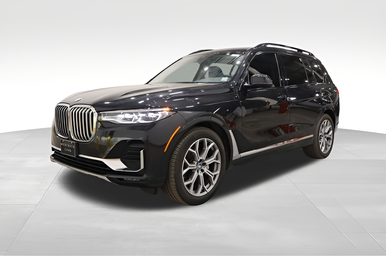 Vehicle image 48 of 50
