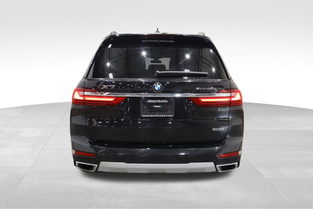 Vehicle image 6 of 50