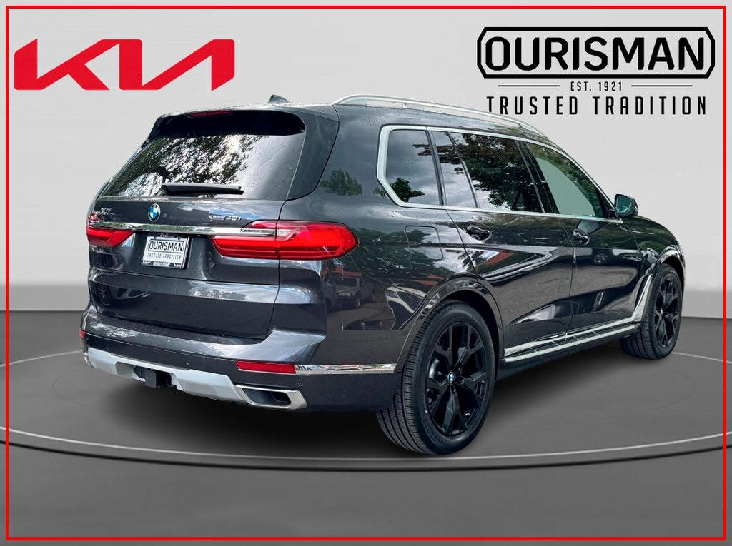 Vehicle image 3 of 47