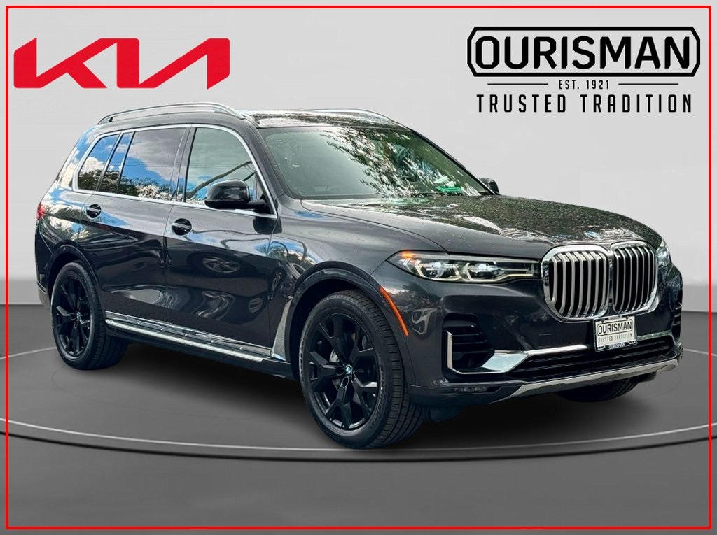 Vehicle image 2 of 47