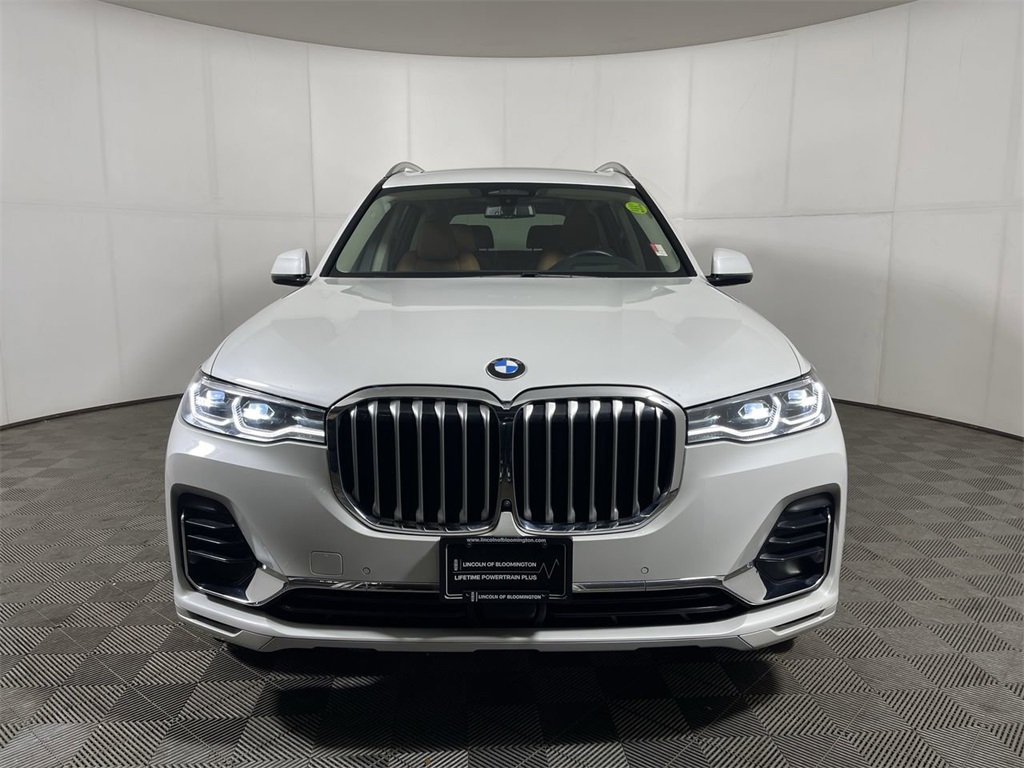 Vehicle image 2 of 30