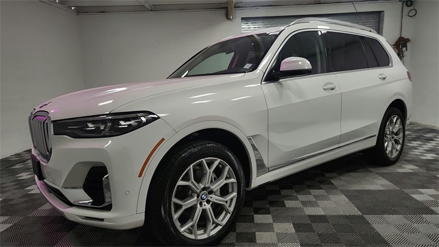 Vehicle image 1 of 26