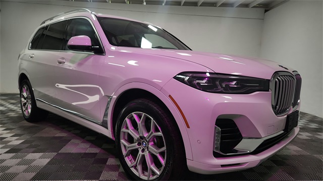 Vehicle image 3 of 26