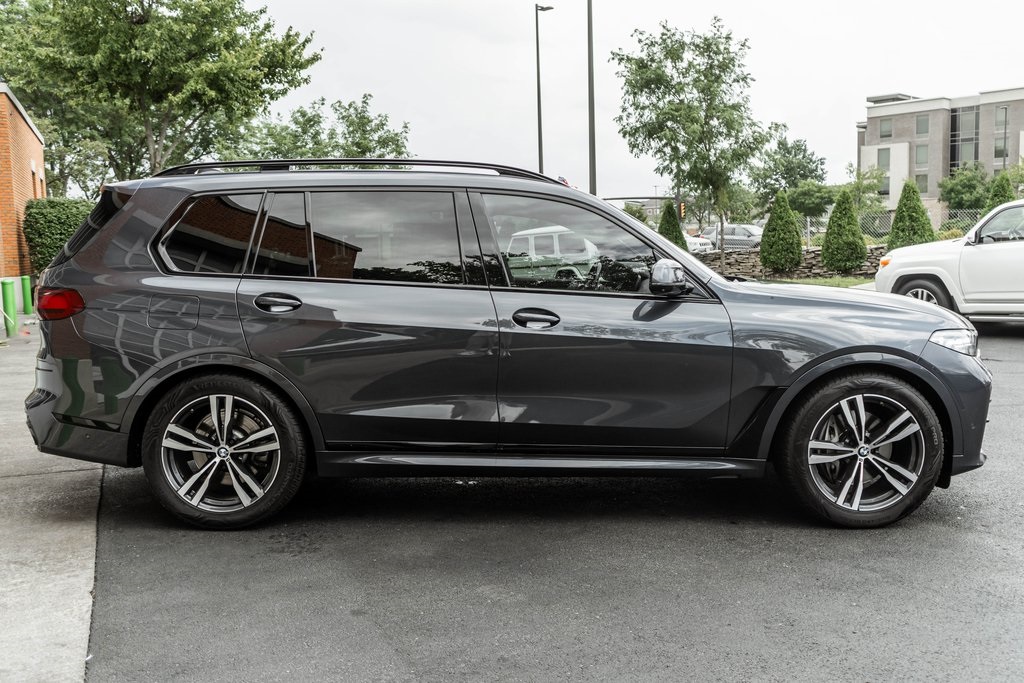 Vehicle image 5 of 51