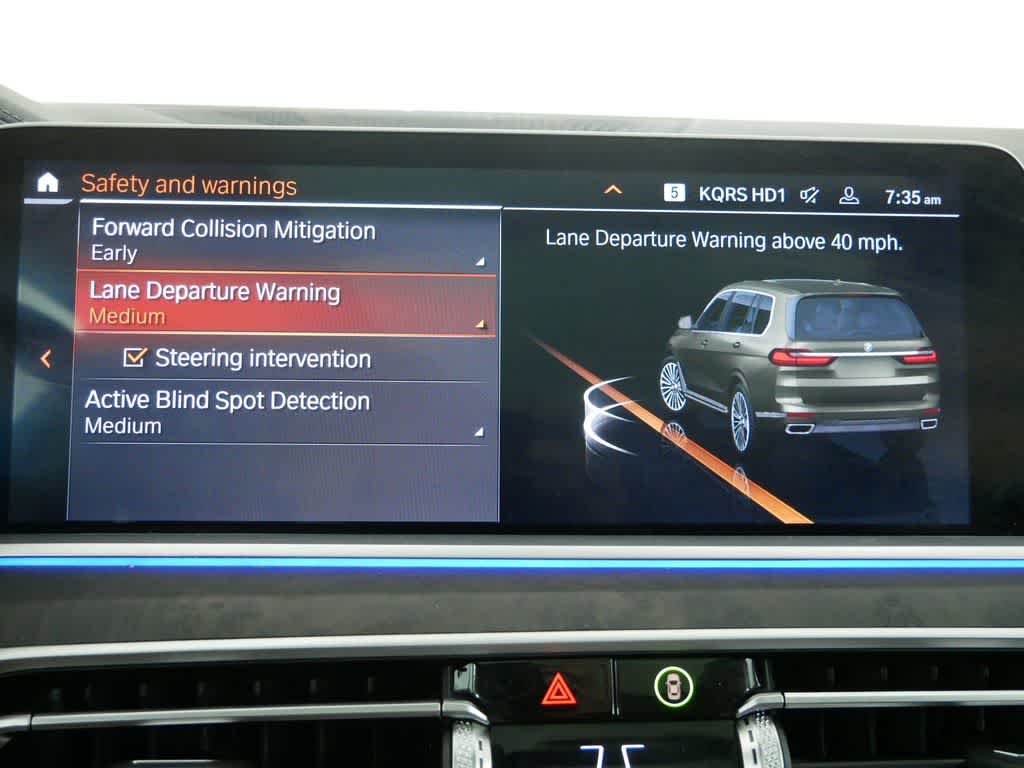 Vehicle image 30 of 63