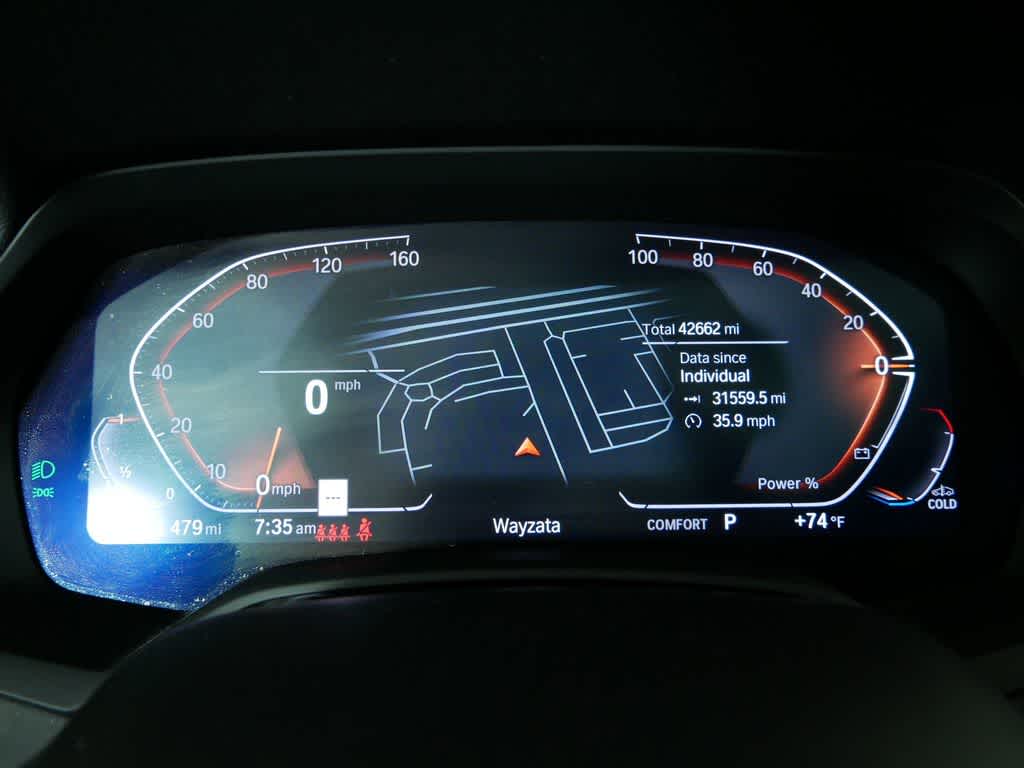 Vehicle image 28 of 63