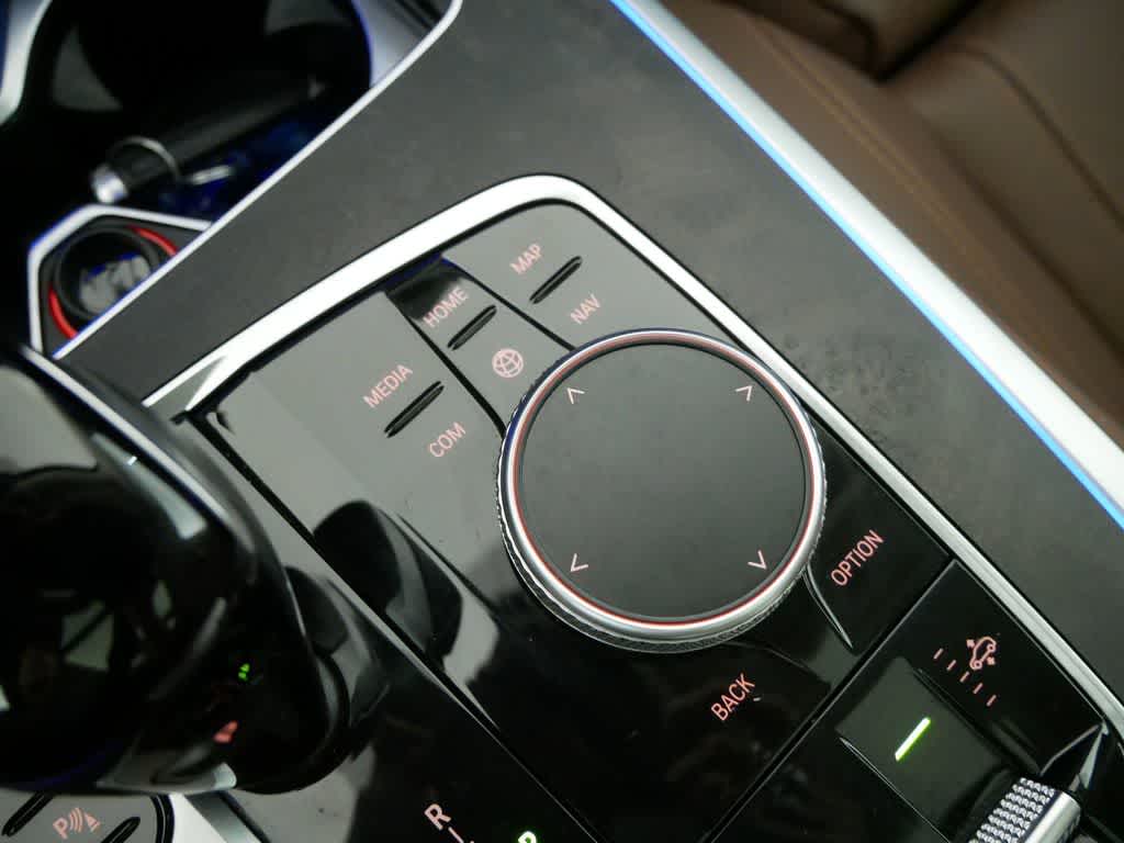 Vehicle image 50 of 63