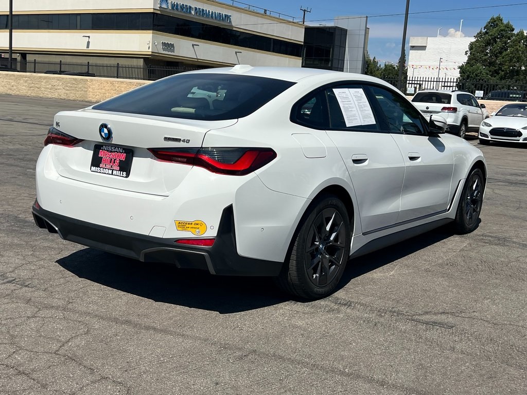2022 BMW i4 eDrive40 Image 6 of 29