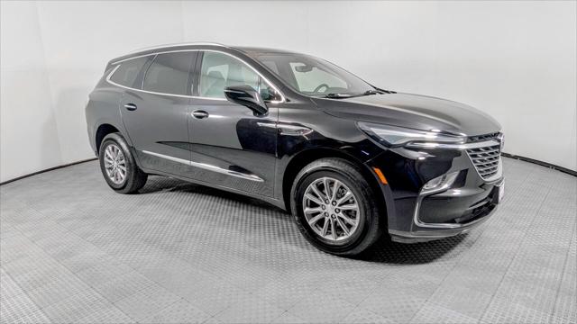 Vehicle image 4 of 37