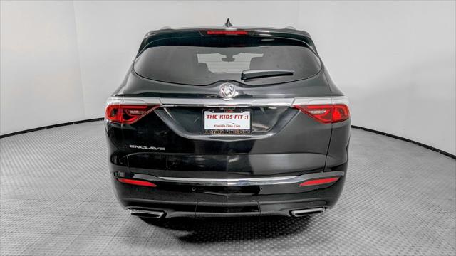 Vehicle image 7 of 37