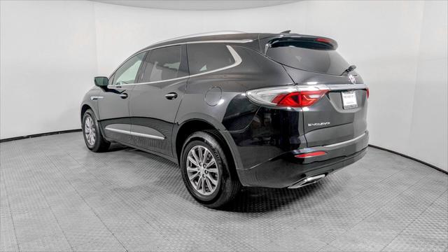 Vehicle image 8 of 37