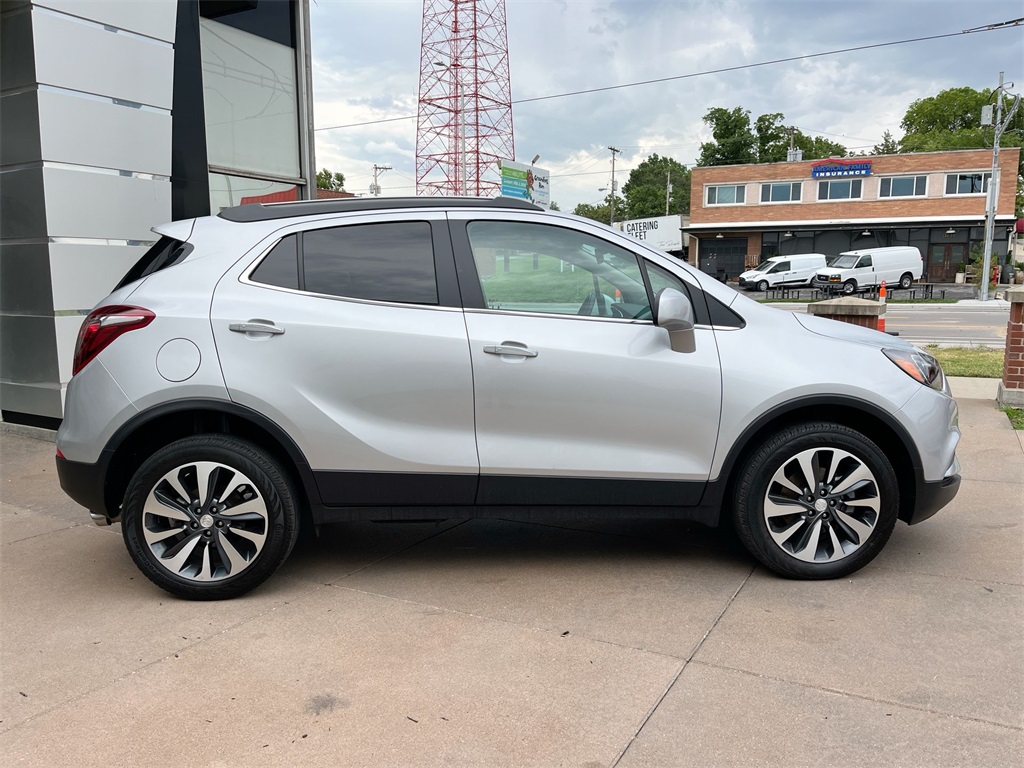 Vehicle image 3 of 37