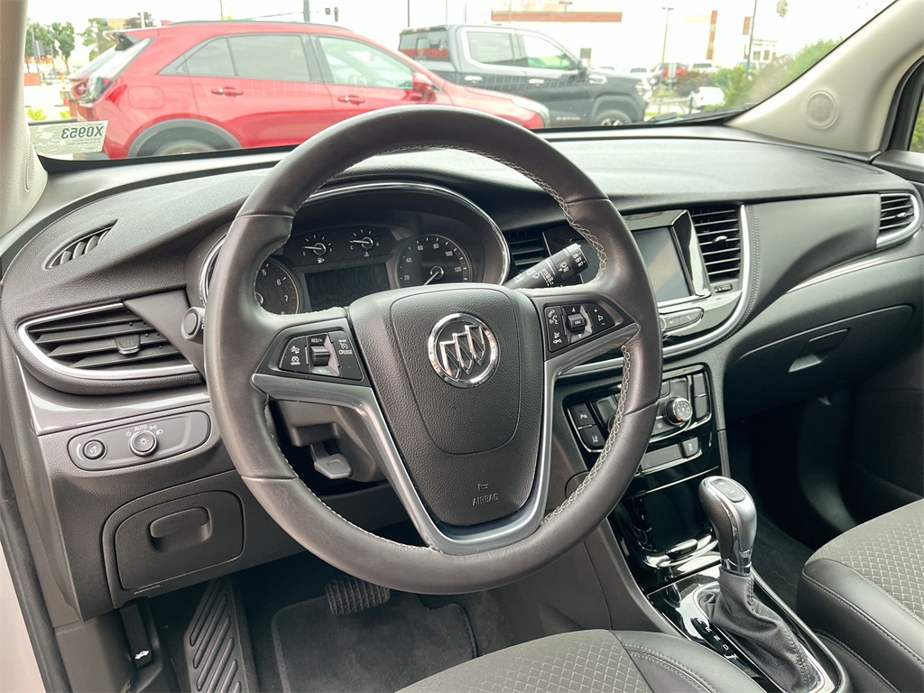 Vehicle image 15 of 37