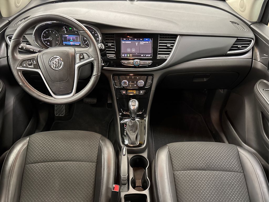 Vehicle image 21 of 39