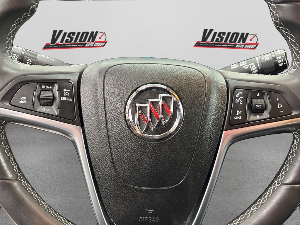 Vehicle image 25 of 39