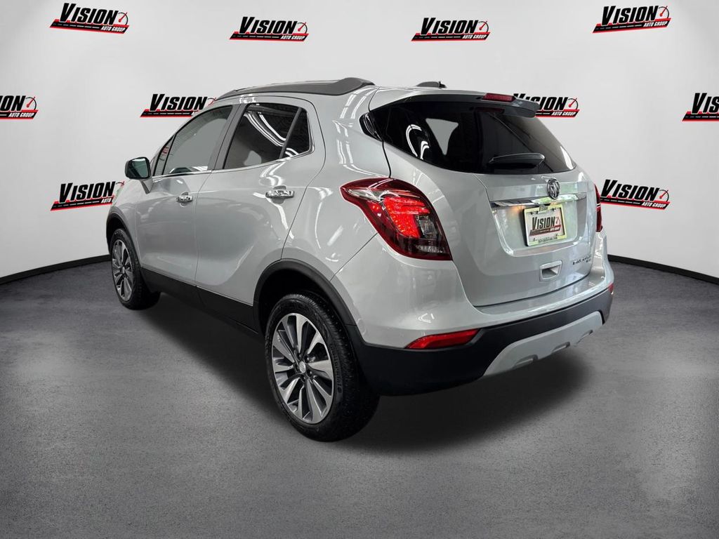 Vehicle image 7 of 39