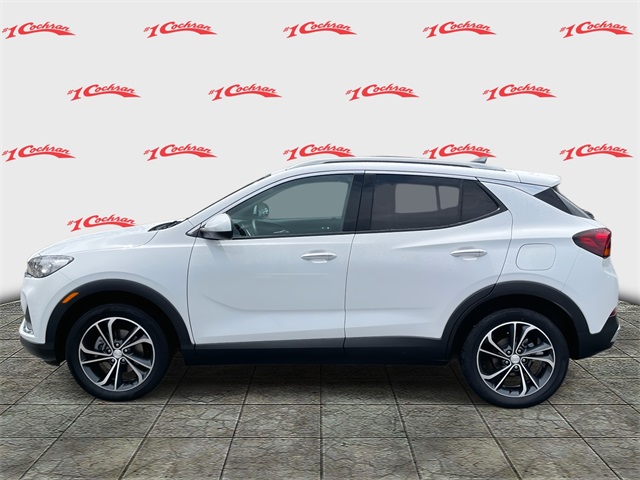 Vehicle image 8 of 33