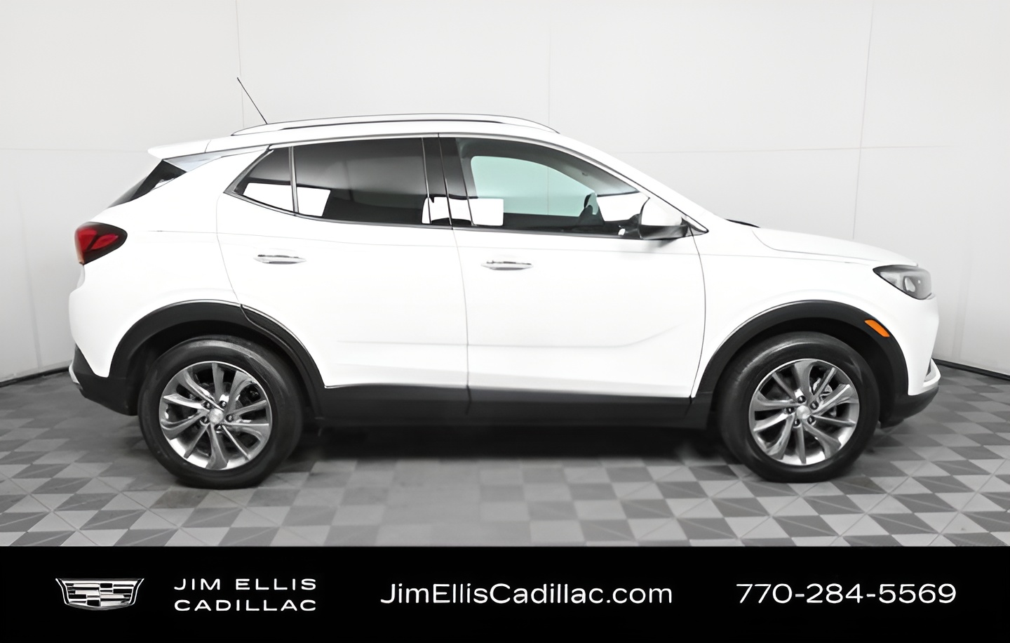 Vehicle image 40 of 45