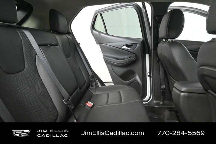Vehicle image 21 of 45